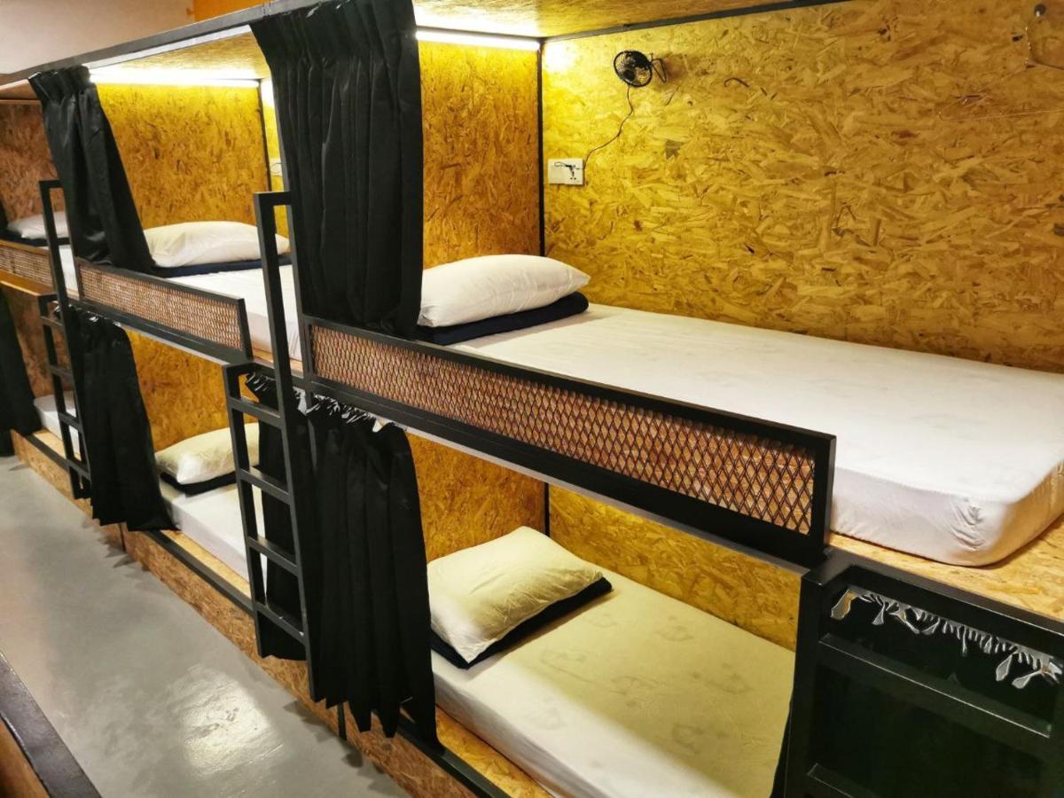 The Cocoon Capsule Hotel Cameron Highlands Extérieur photo