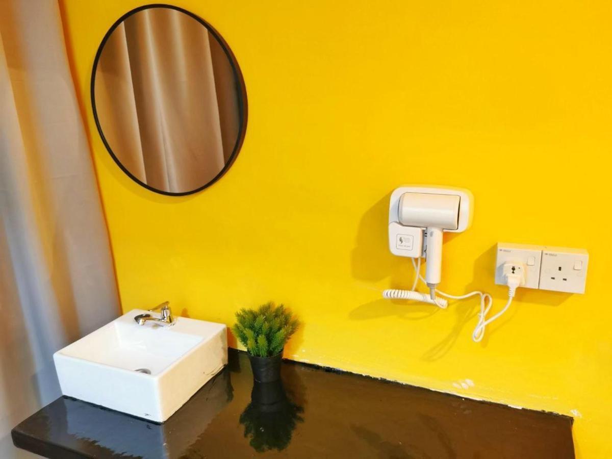 The Cocoon Capsule Hotel Cameron Highlands Extérieur photo