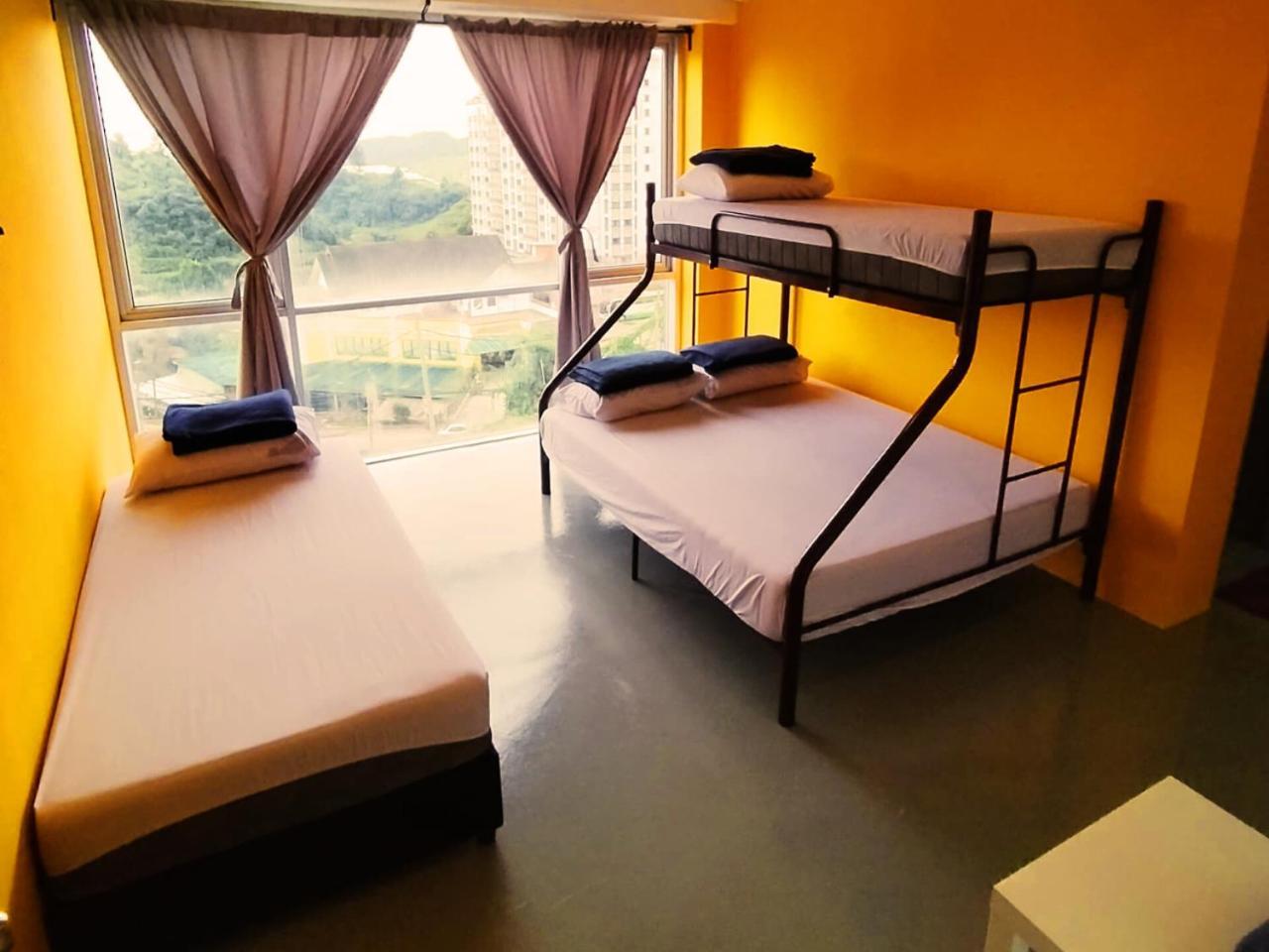 The Cocoon Capsule Hotel Cameron Highlands Extérieur photo